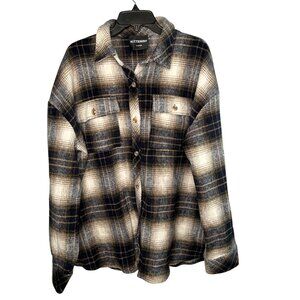 Kittenish Women's Oversized Button-Up Shacket Shirt X-Large Navy & Beige